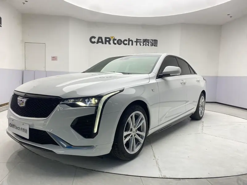 Cadillac CT4, 2022