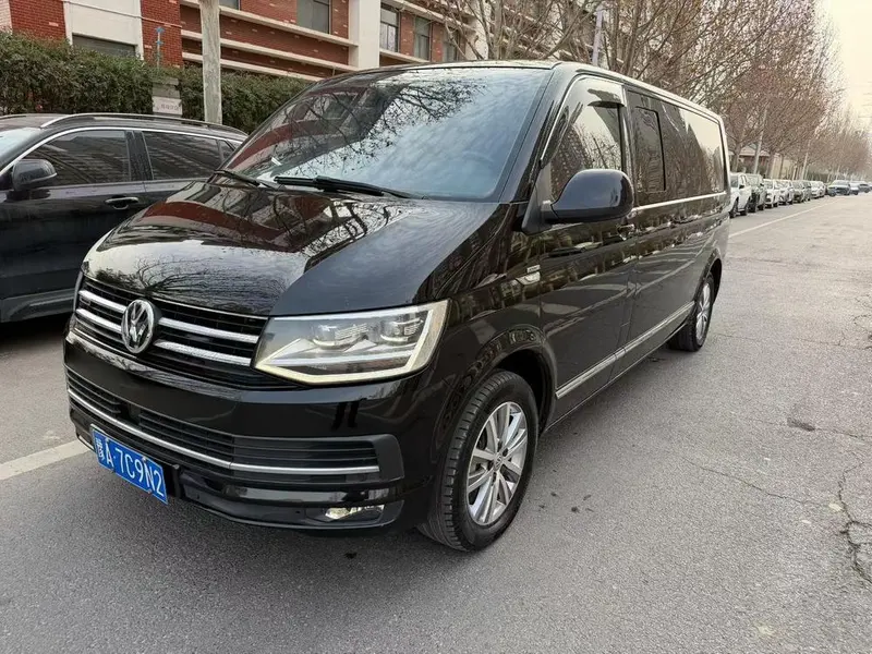Volkswagen Caravelle, 2015