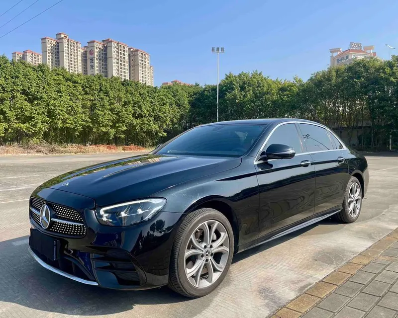 Mercedes-Benz E-Class, 2022