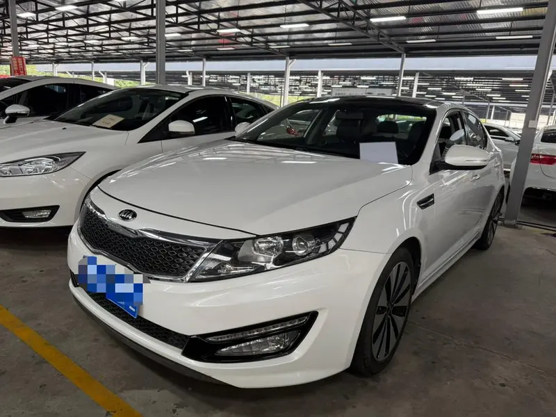 Kia K5, 2012