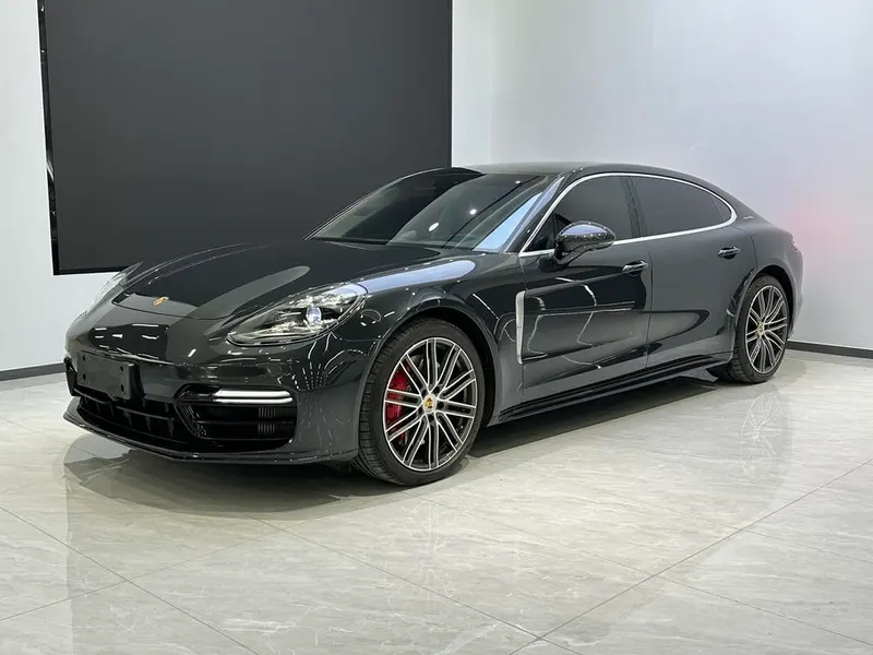 Porsche Panamera, 2017