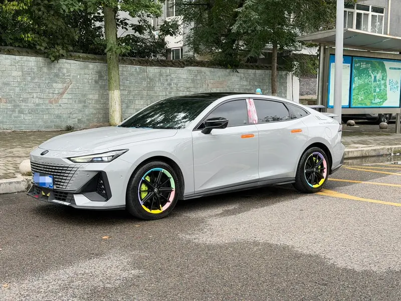 Changan UNI-V, 2022