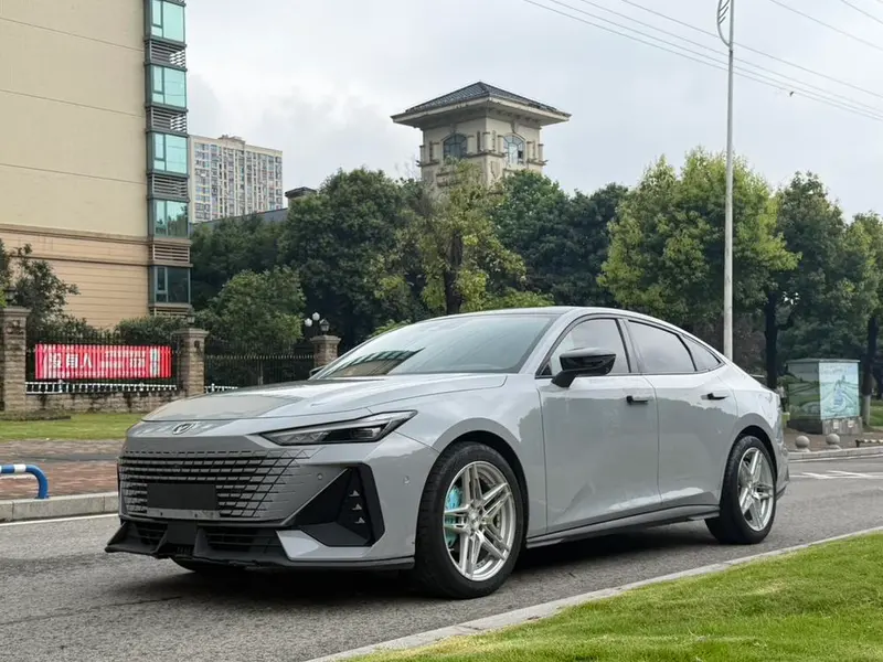 Changan UNI-V, 2022