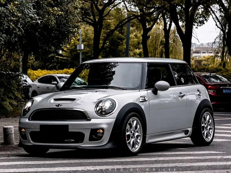 MINI JCW, 2013