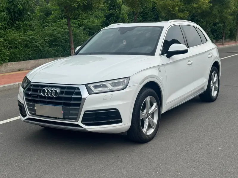 Audi Q5L, 2018