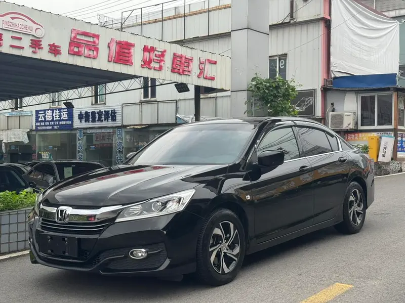 Honda Accord, 2016