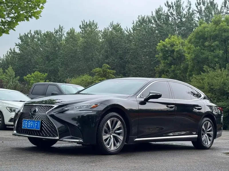 Lexus LS, 2018