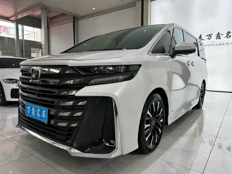 Toyota Vellfire, 2024