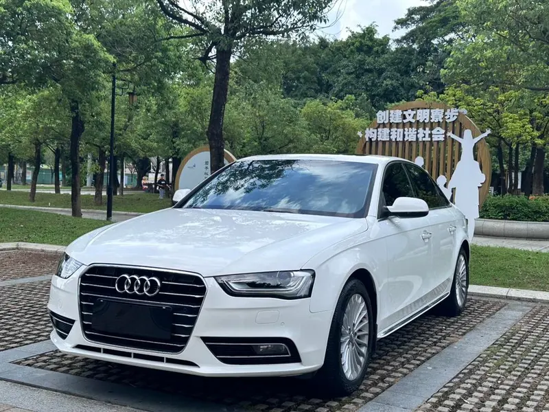 Audi A4L, 2016