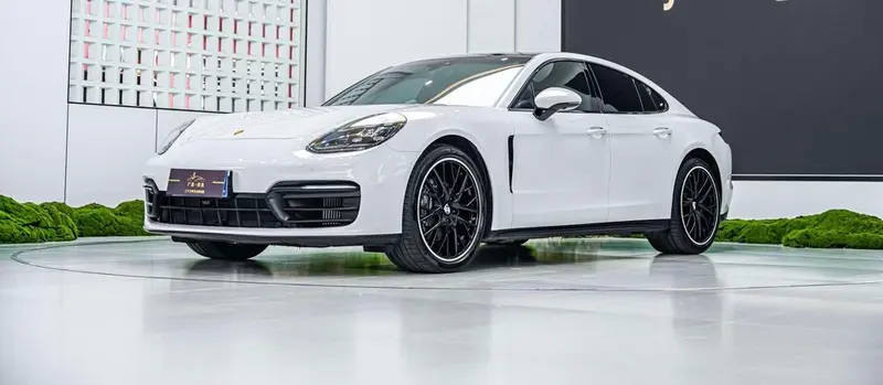 Porsche Panamera, 2021