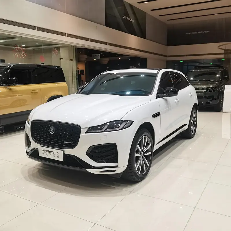Jaguar F-PACE, 2024
