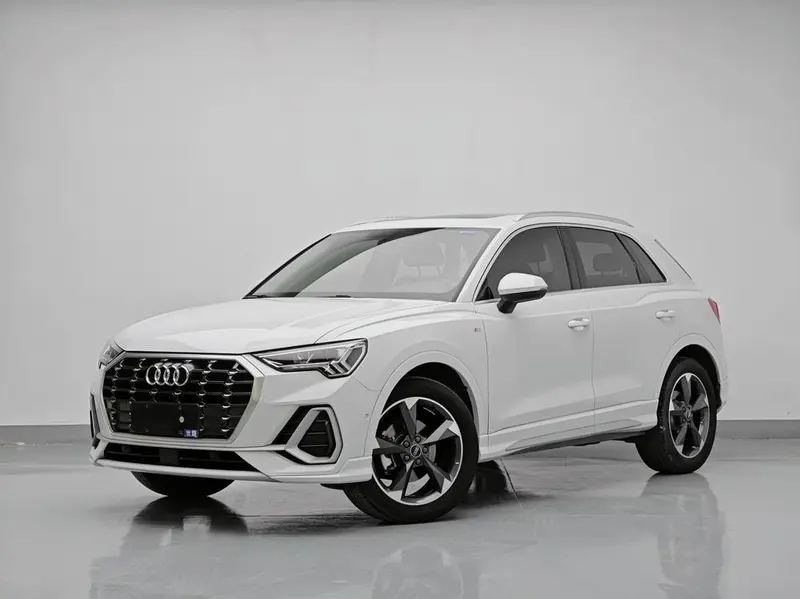 Audi Q3, 2023