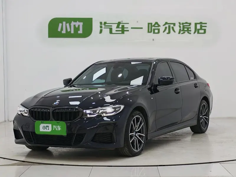 BMW 3-Series, 2022