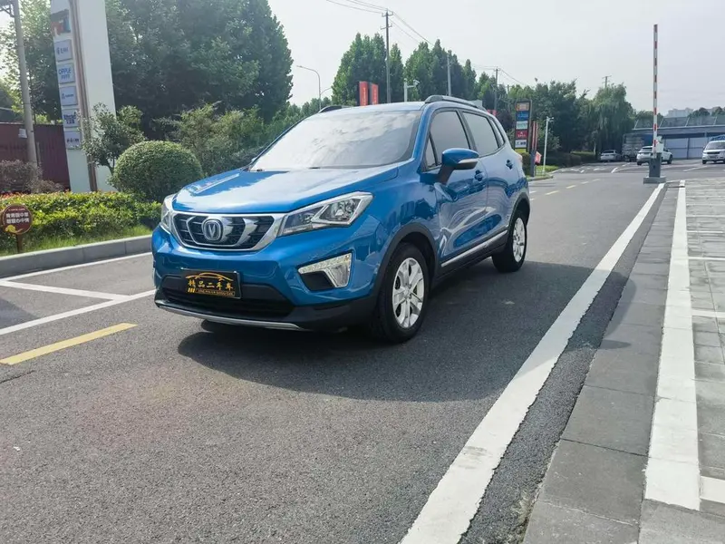 Changan CS15, 2016