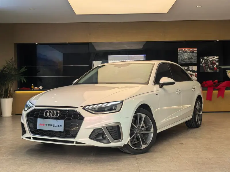 Audi A4L, 2020