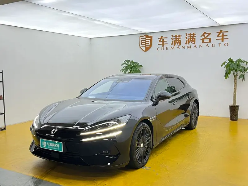 Denza Z9 GT DM, 2024