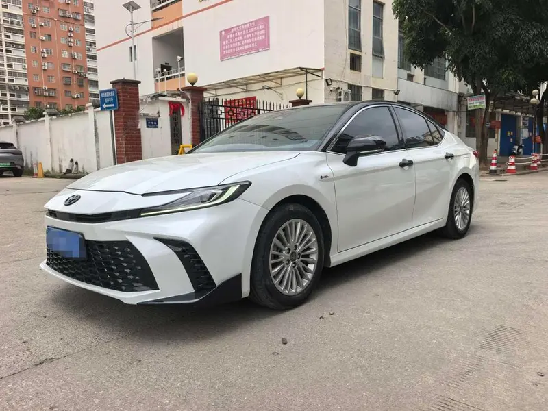 Toyota Camry, 2024
