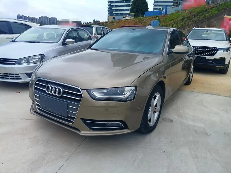 Audi A4L, 2013