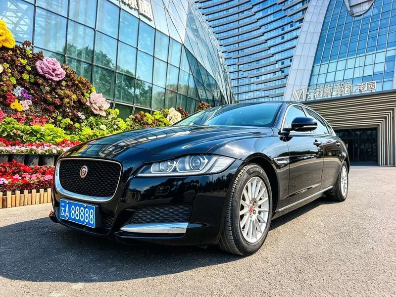 Jaguar XFL, 2017