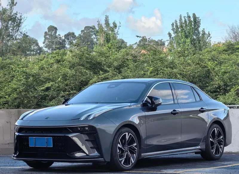 Lynk & Co 03, 2023