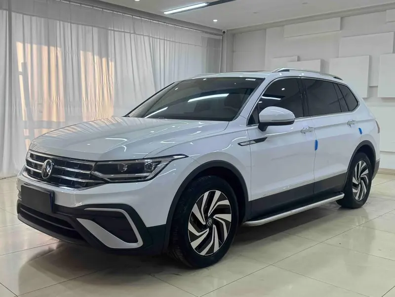 Volkswagen Tiguan L, 2023