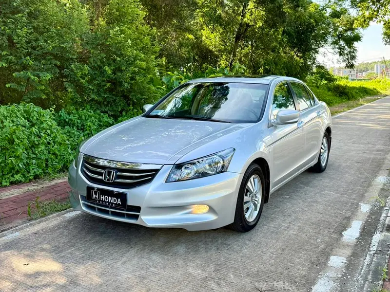 Honda Accord, 2011