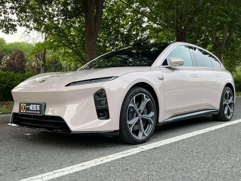 NIO ET5T, 2025
