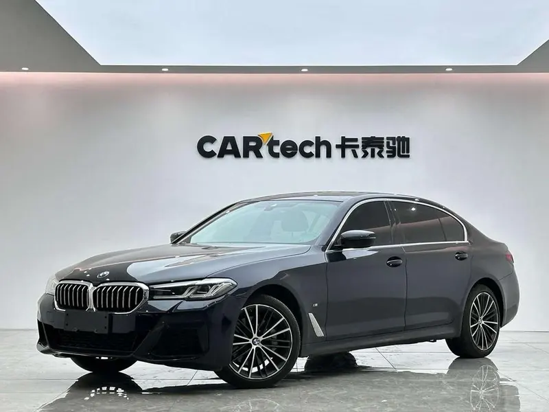 BMW 5-Series, 2023