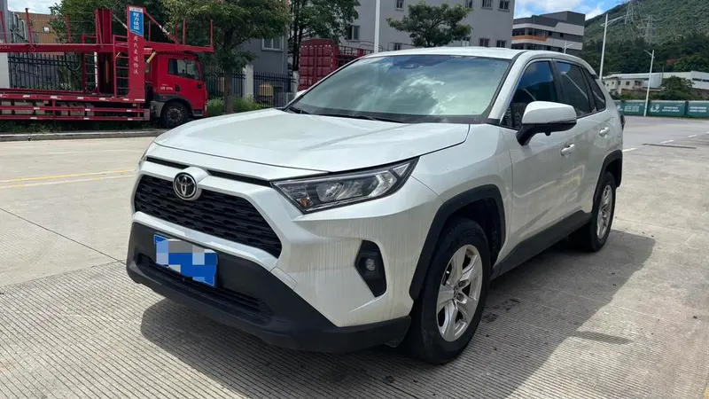 Toyota RAV4, 2024