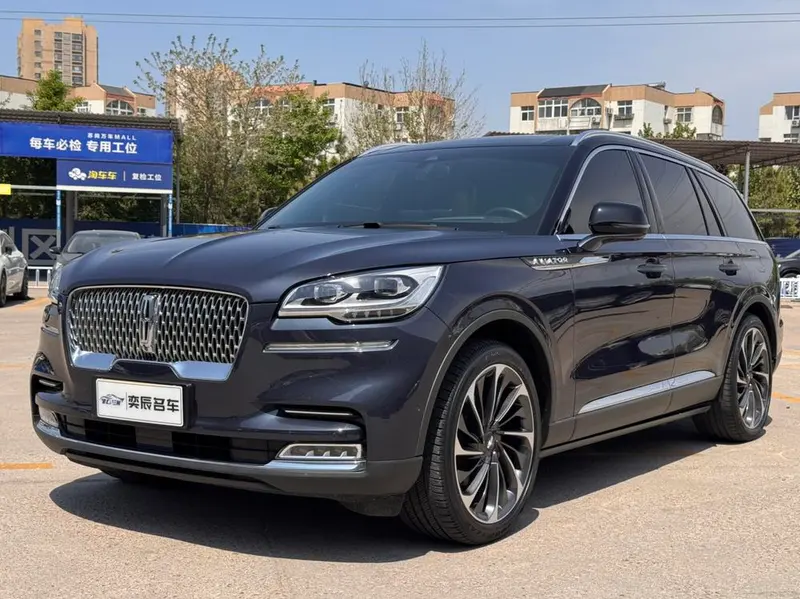 Lincoln Aviator, 2021