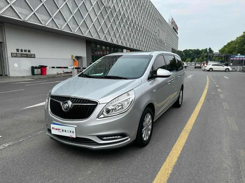 Buick GL8, 2018