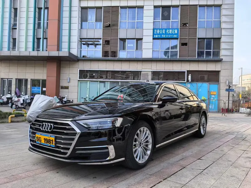 Audi A8, 2021