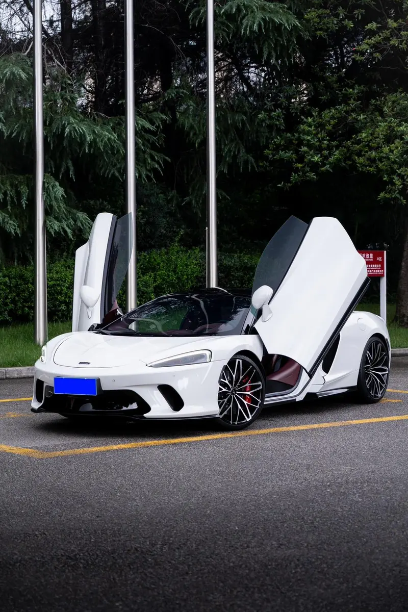 McLaren GT, 2019
