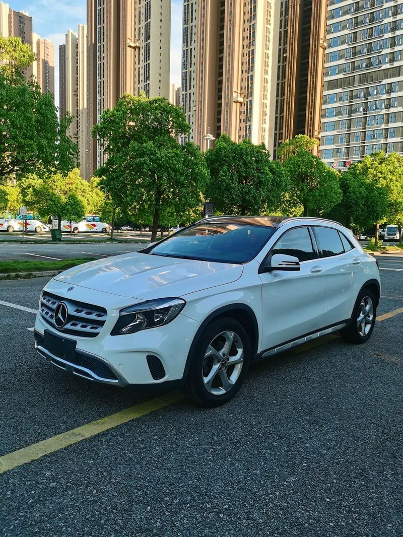 Mercedes-Benz GLA, 2018