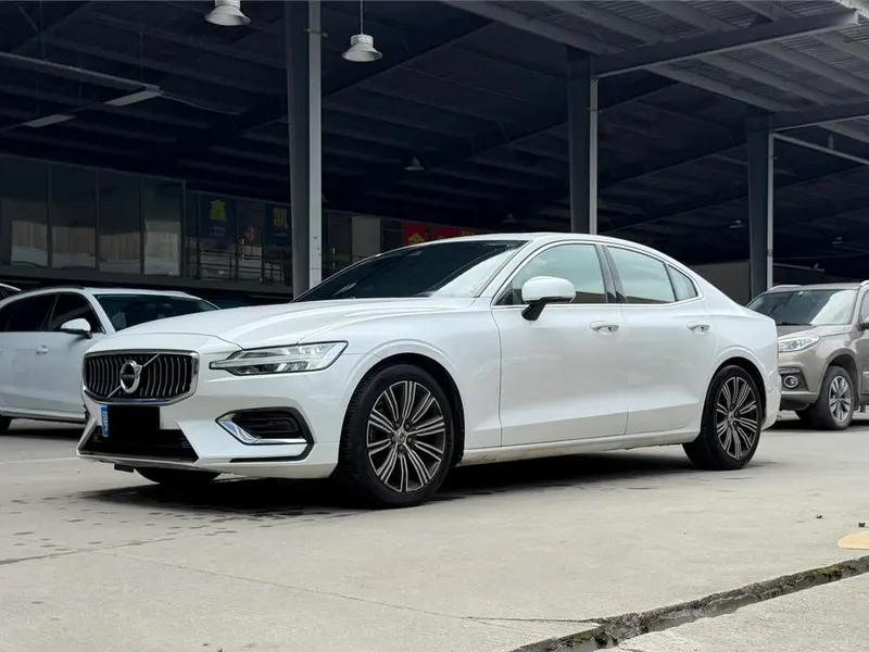 Volvo S60, 2020