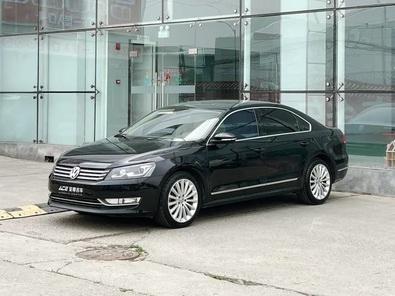 Volkswagen Passat, 2011