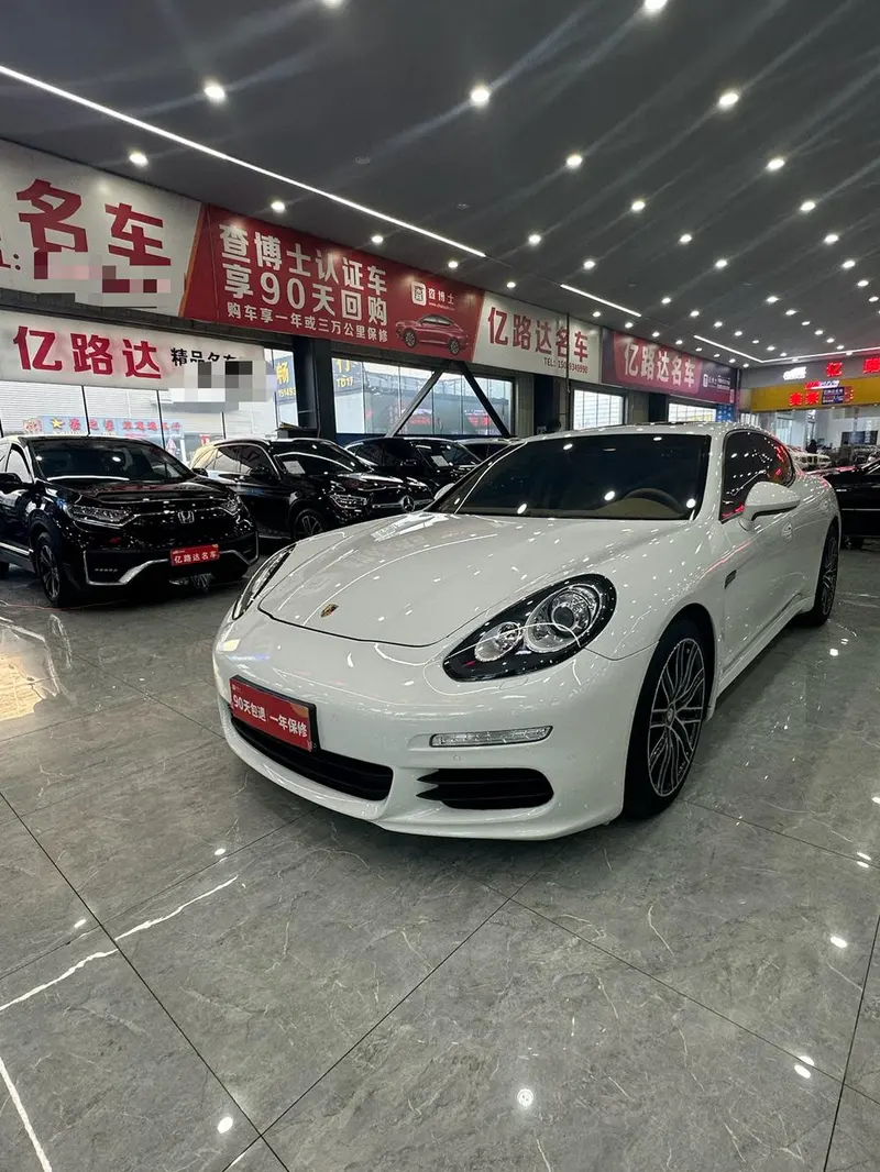 Porsche Panamera, 2014