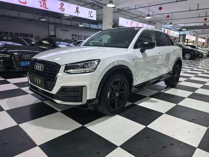 Audi Q2L, 2020