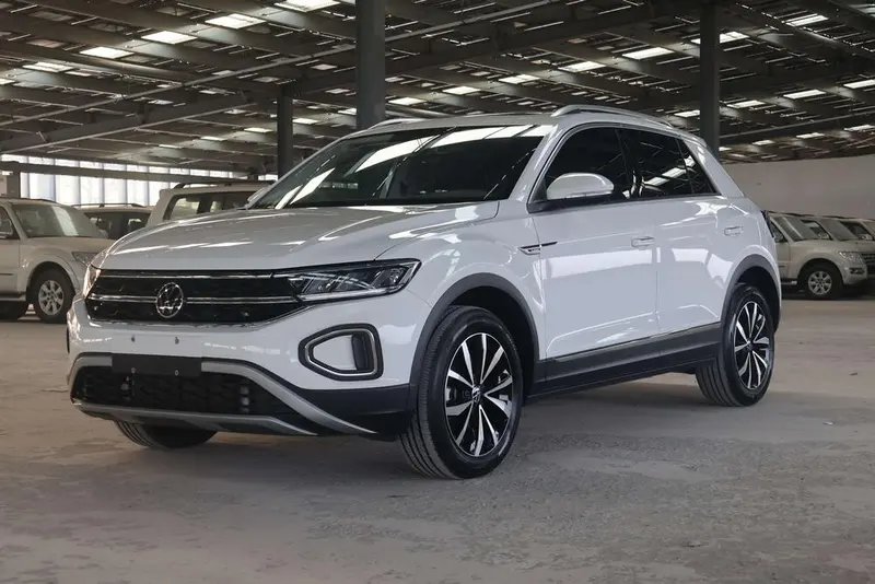Volkswagen T-Roc, 2023