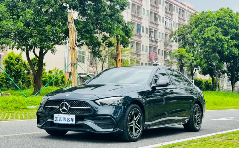 Mercedes-Benz C-Class, 2025
