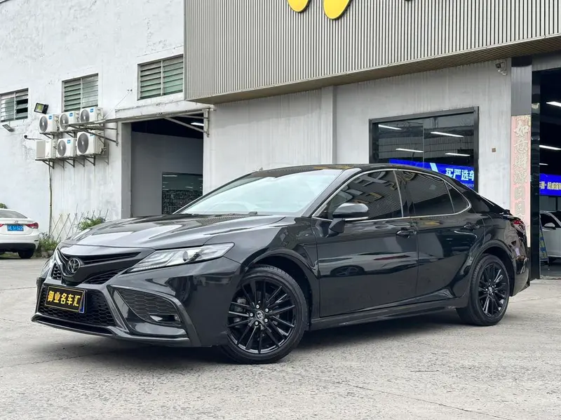 Toyota Camry, 2022