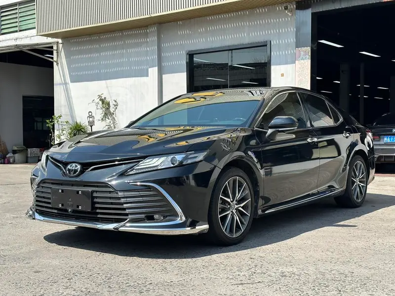 Toyota Camry, 2023