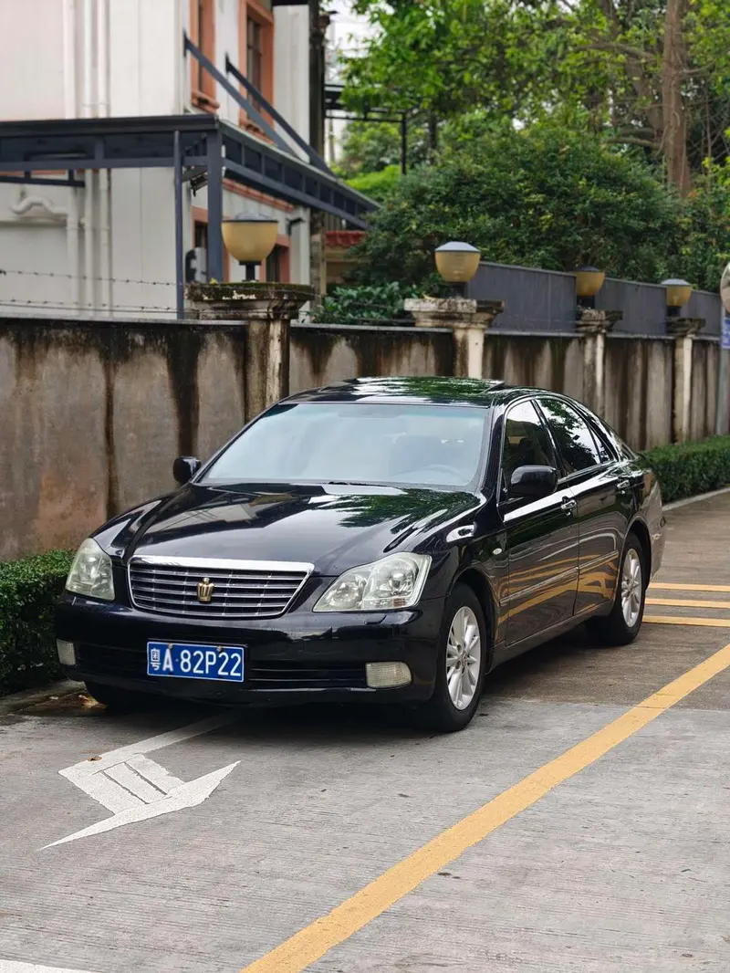 Toyota Crown, 2007