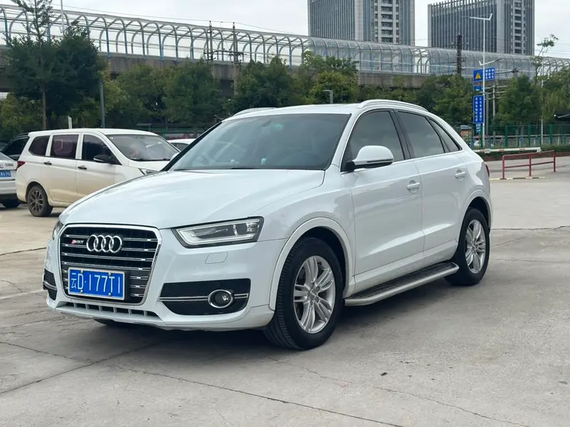 Audi Q3, 2015