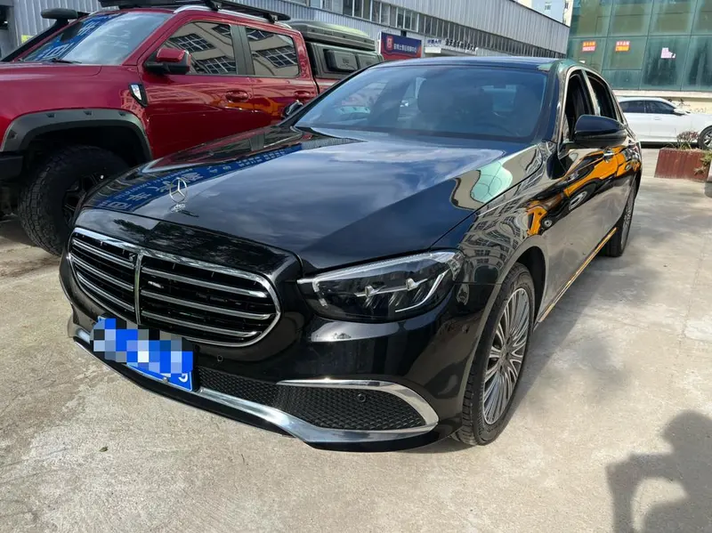 Mercedes-Benz E-Class, 2022