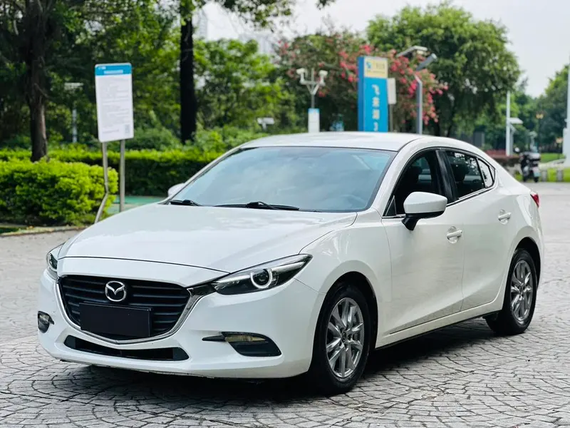 Mazda 3 Axela, 2017