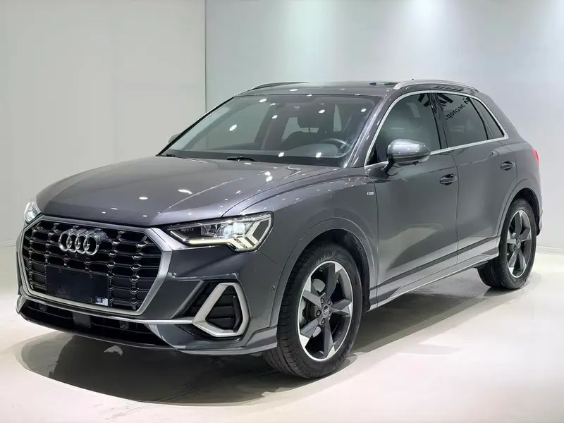 Audi Q3, 2023