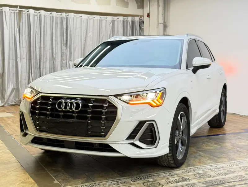 Audi Q3, 2023