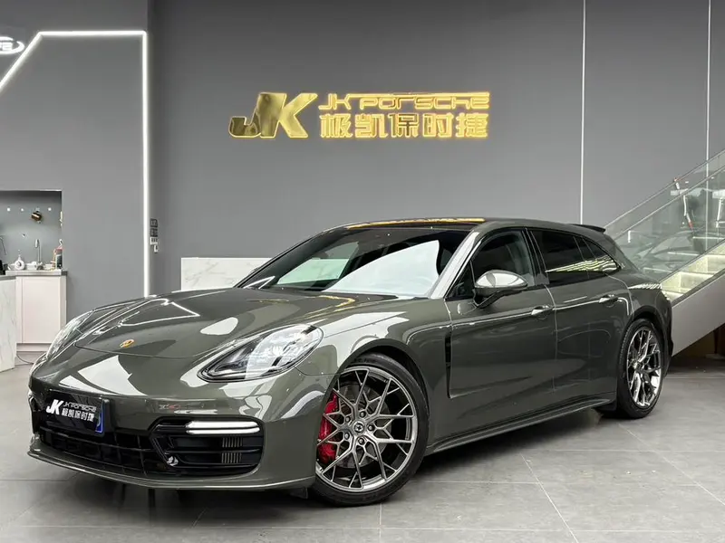 Porsche Panamera, 2022