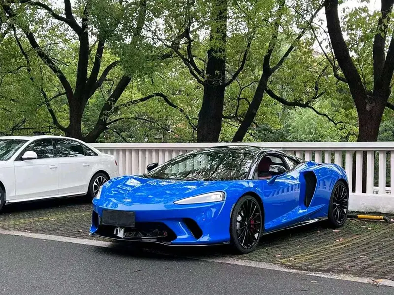 McLaren GT, 2019
